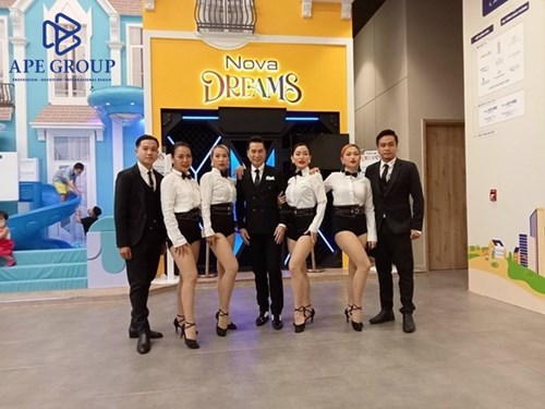 Tập Đoàn Giải trí & Truyền thông Art Pro Entertainment - APE  GROUP là một trong những trung tâm đào tạo MC tốt nhất và uy tín tại TPHCM